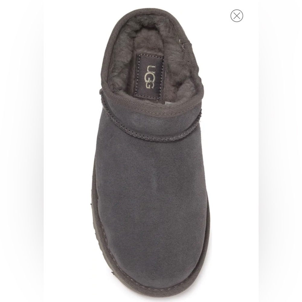 UGG classic slipper